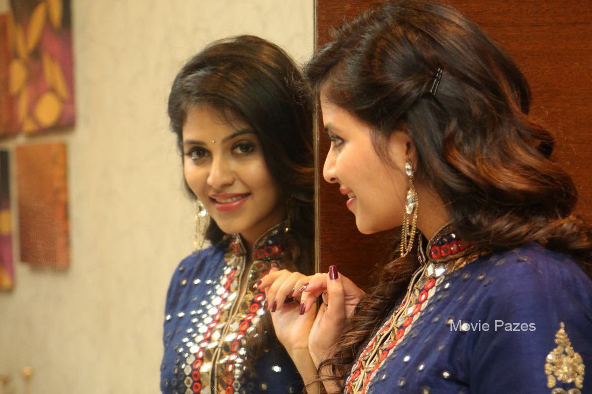 anjali-photo-shoot-for-chitrangada